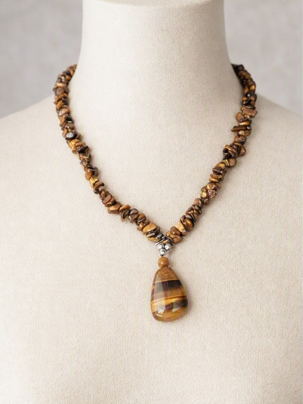 Handcrafted Tiger's Eye Chip Necklace with Pendant - Brown